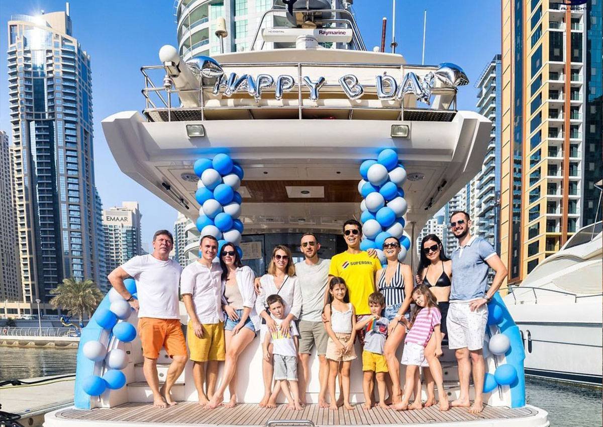 yacht rental dubai for birthday