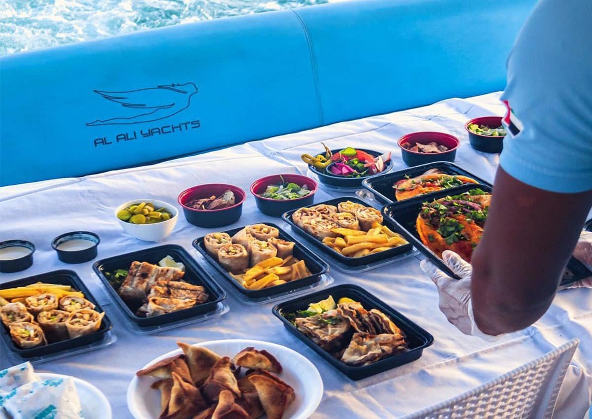 dubai yacht