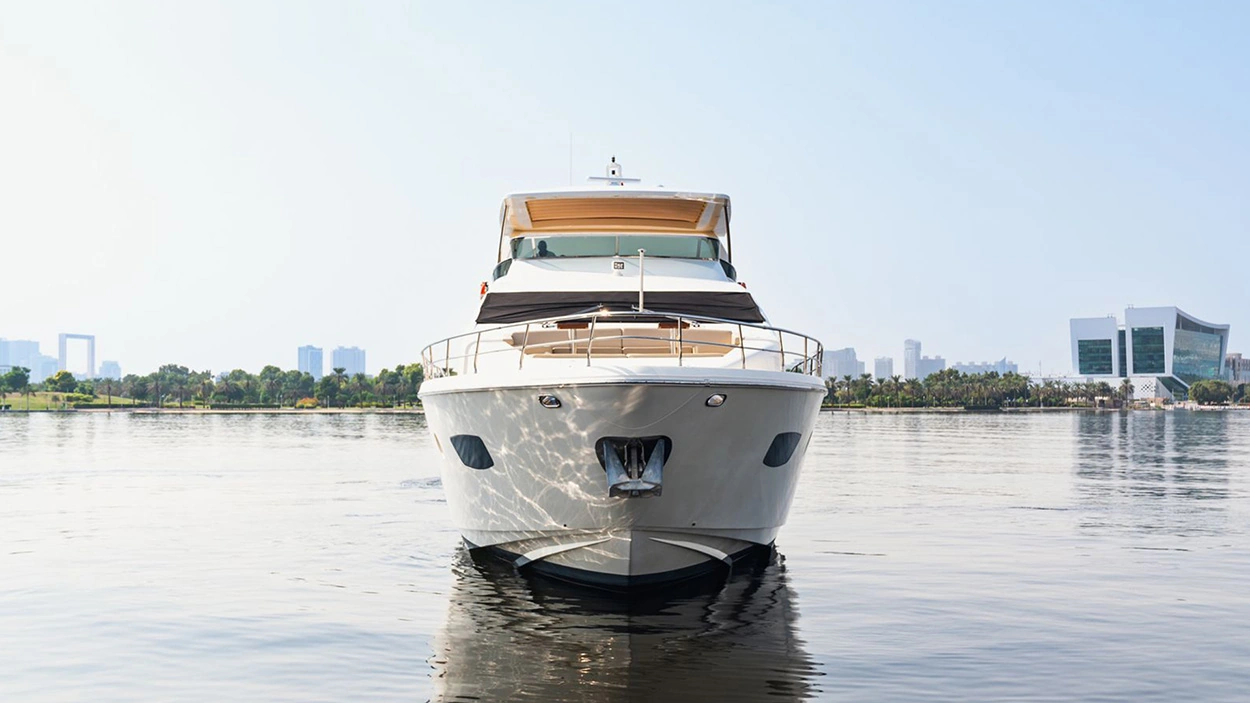 Azimut-88ft-5