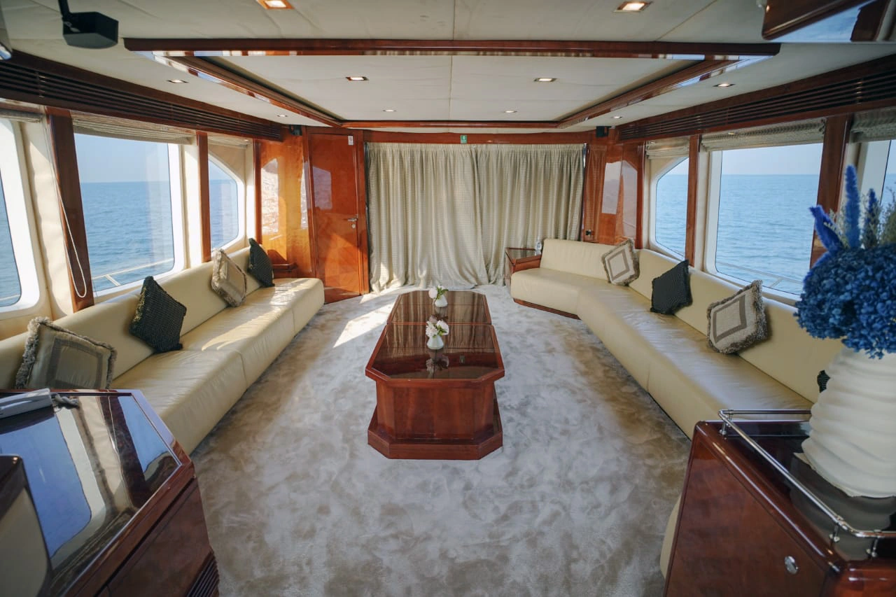Majesty-88ft-20