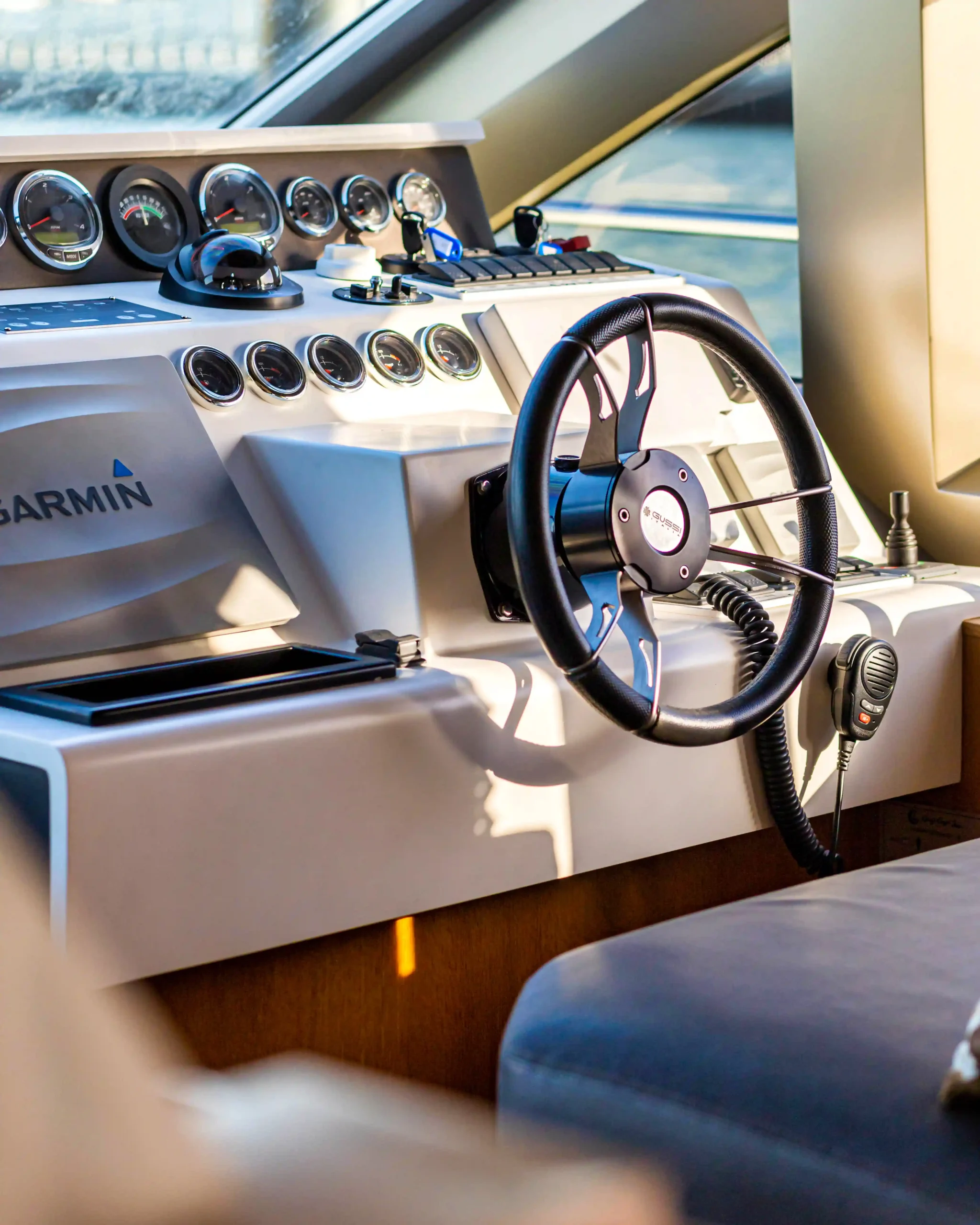 NewYear-48ft-yacht-rental-dubai-10