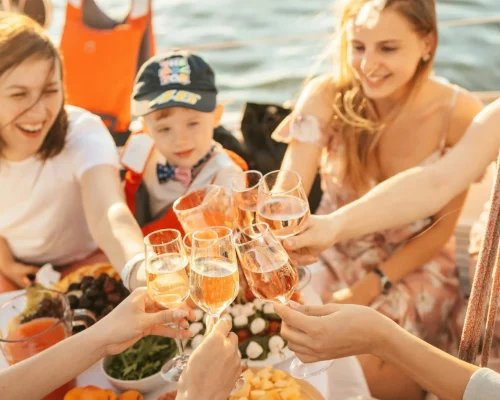 wedding-party-dubai-yacht-rental