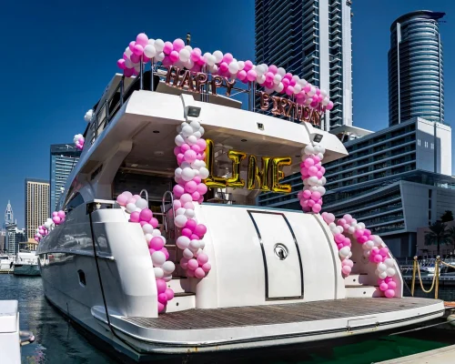 yacht-decoration