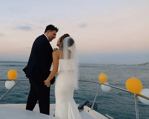 wedding-party-yacht